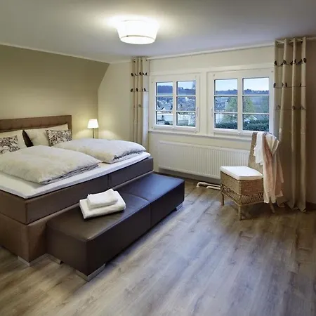 Modern Near Centre * Wallmerod